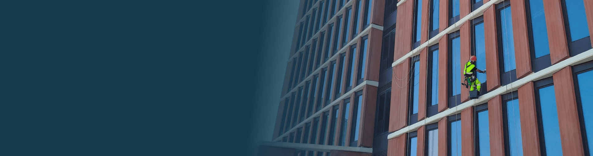 Trabajos verticales / Trabajos en altura - Mantex.es - Empresa de mantenimiento industrial