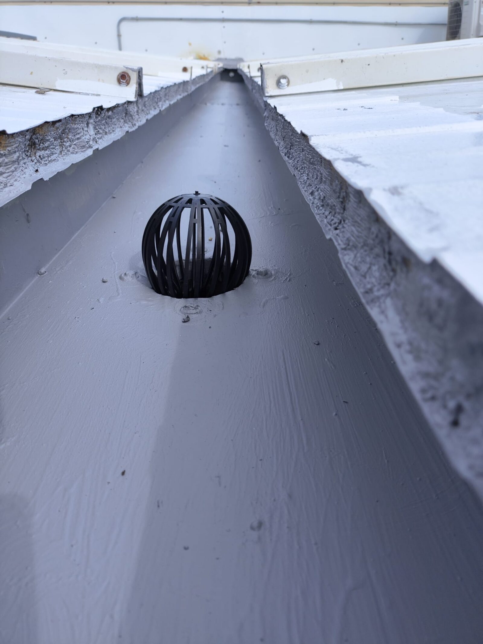 Canalón de nave industrial